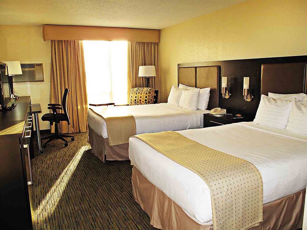 Holiday Inn Miami International Airport By Ihg Miami Springs Екстериор снимка