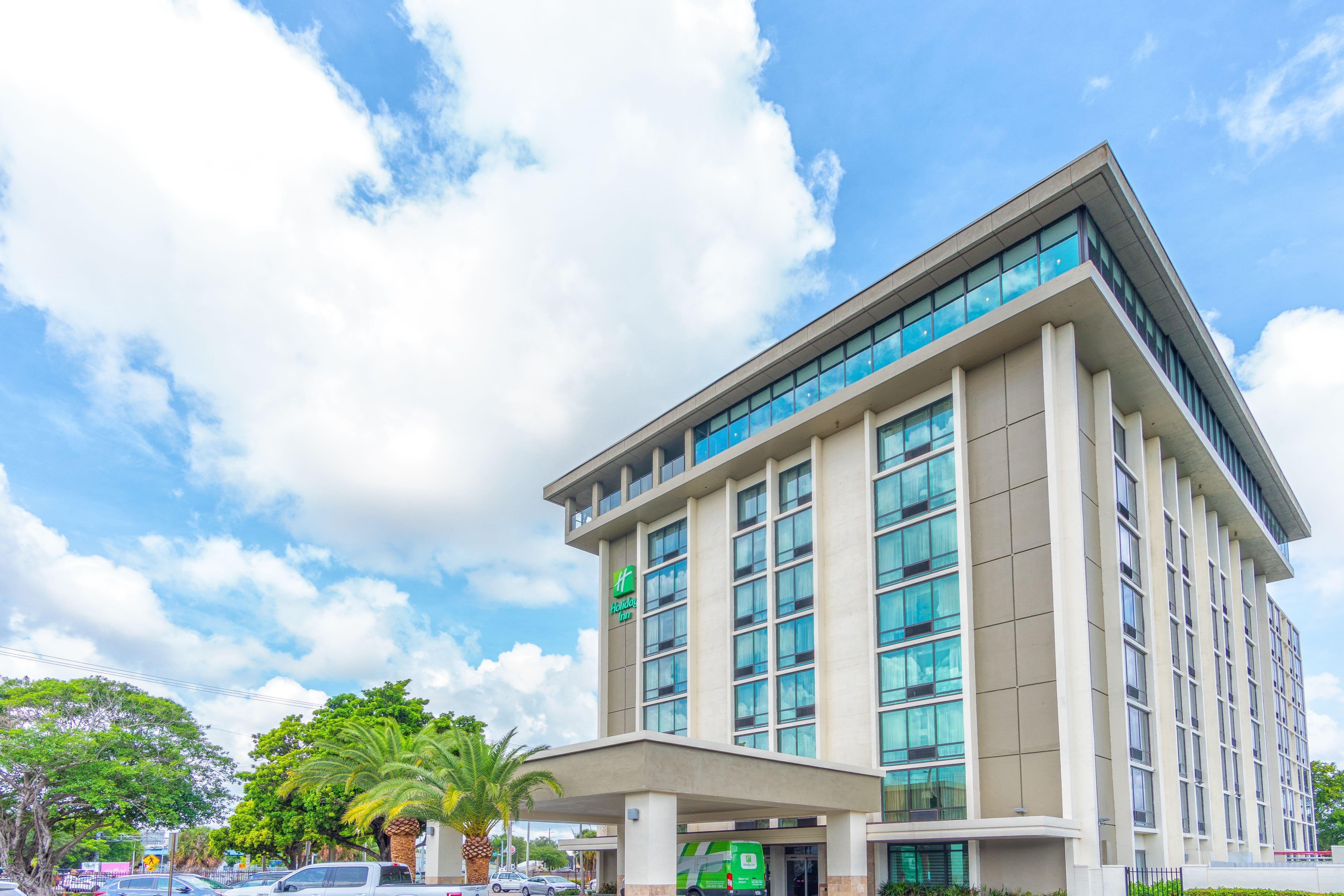 Holiday Inn Miami International Airport By Ihg Miami Springs Екстериор снимка