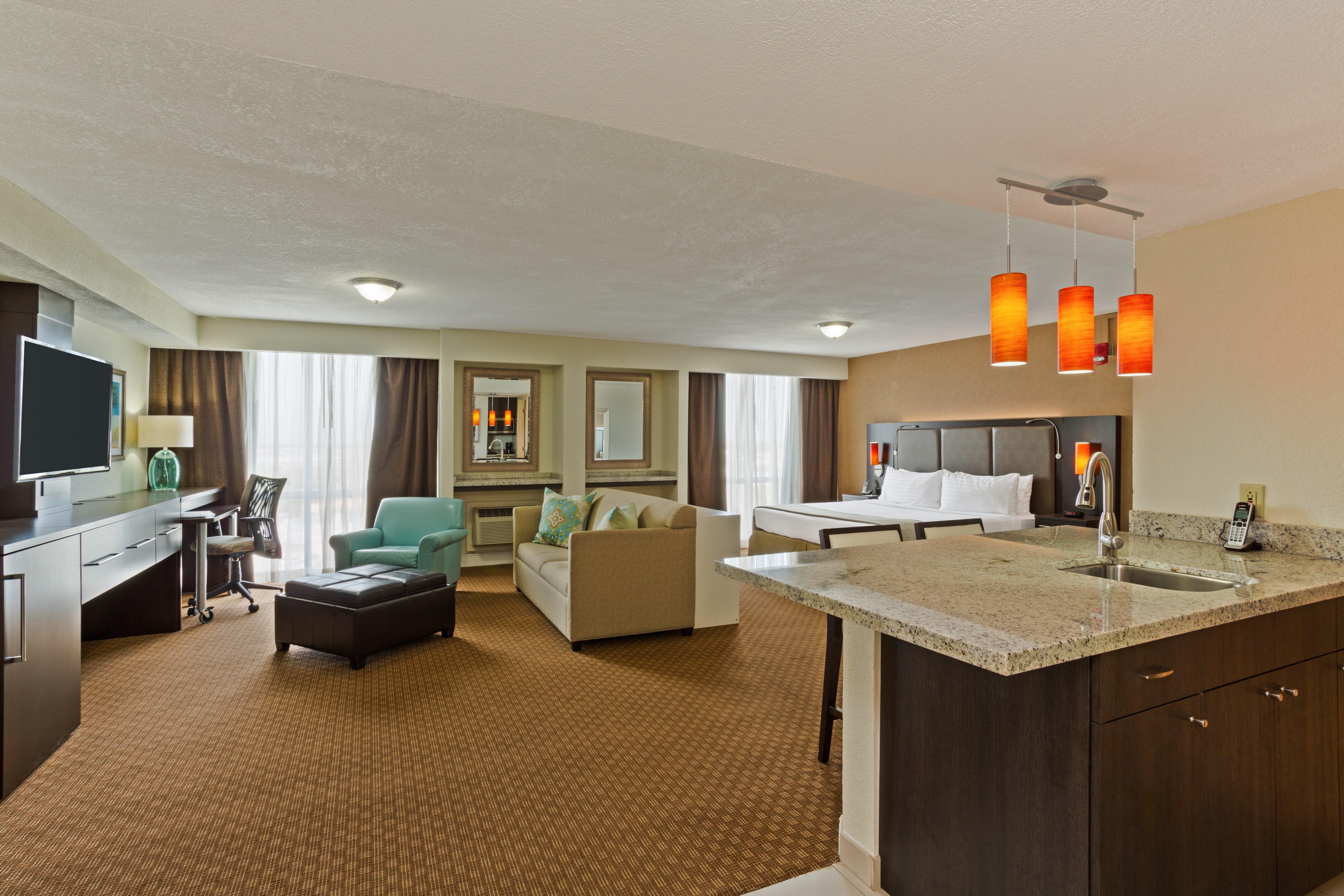 Holiday Inn Miami International Airport By Ihg Miami Springs Екстериор снимка