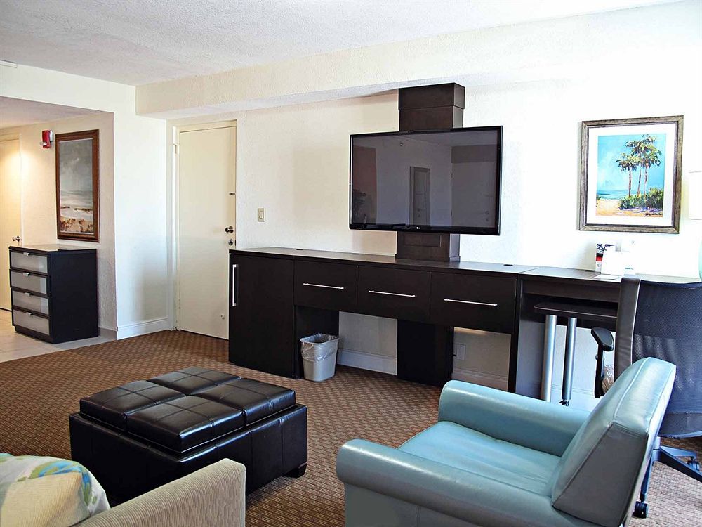 Holiday Inn Miami International Airport By Ihg Miami Springs Екстериор снимка