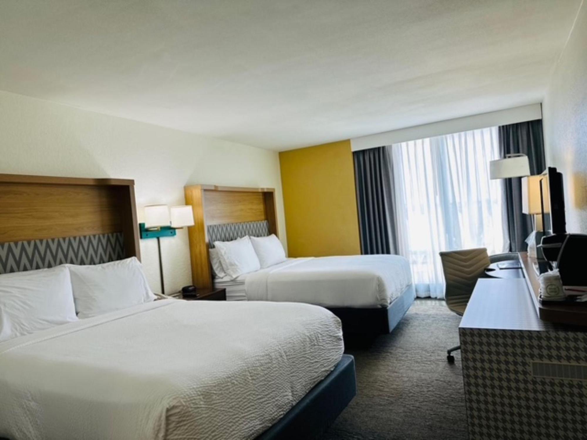 Holiday Inn Miami International Airport By Ihg Miami Springs Екстериор снимка